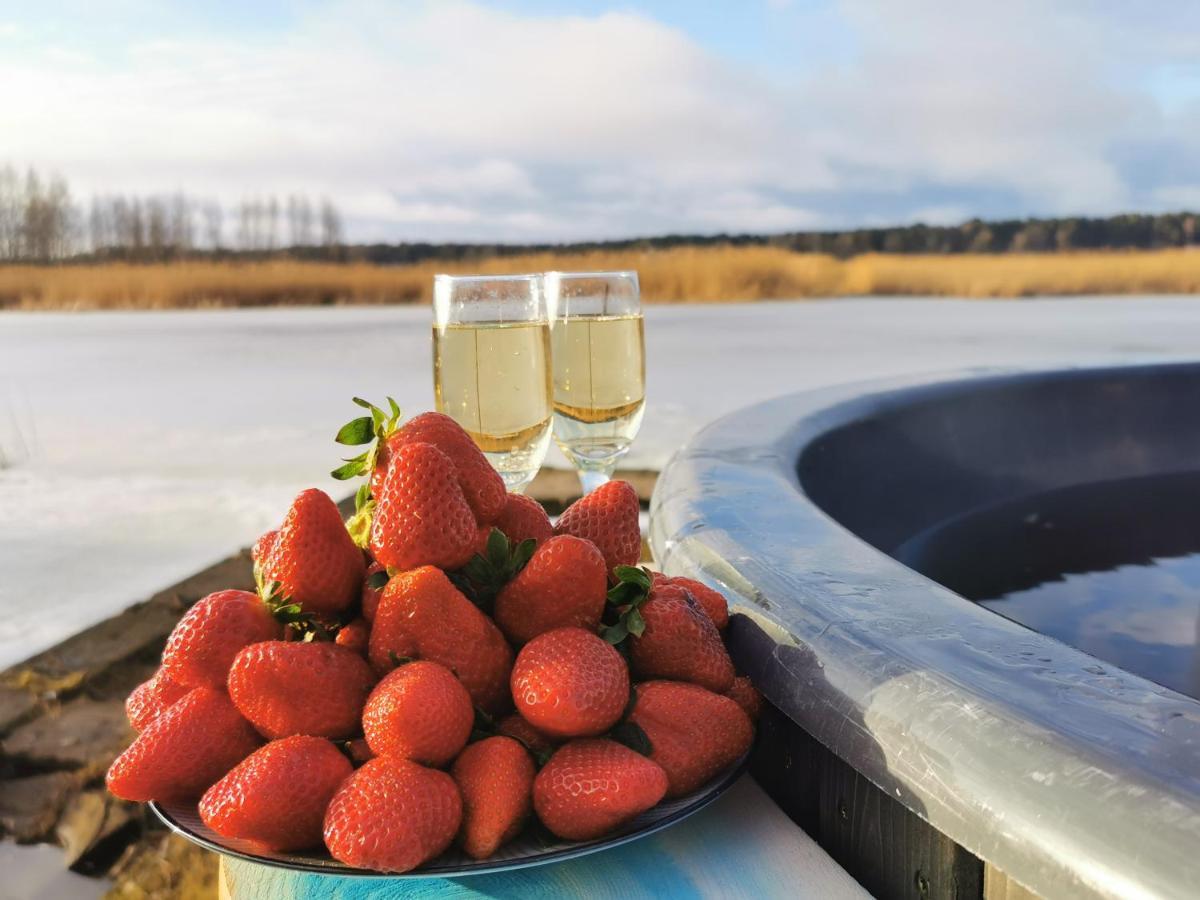 Hotel Feeling Cone Jurkalne Zewnętrze zdjęcie